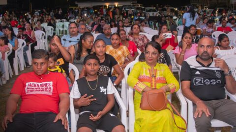 https://michaelashwinadhin.com/wp-content/uploads/2025/03/Phagwa-Boodschap-Sportcomplex-Kwatta-13-03-2025-Michael-Ashwin-Adhin-NDP-Suriname-17.jpg