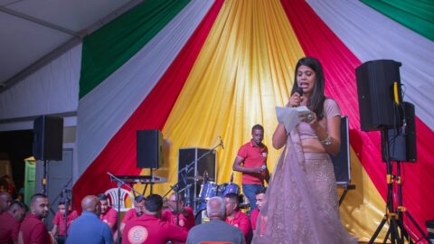 https://michaelashwinadhin.com/wp-content/uploads/2025/03/Phagwa-Boodschap-Sportcomplex-Kwatta-13-03-2025-Michael-Ashwin-Adhin-NDP-Suriname-2.jpg