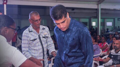 https://michaelashwinadhin.com/wp-content/uploads/2025/03/Phagwa-Boodschap-Sportcomplex-Kwatta-13-03-2025-Michael-Ashwin-Adhin-NDP-Suriname-4.jpg