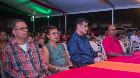 https://michaelashwinadhin.com/wp-content/uploads/2025/03/Phagwa-Boodschap-Sportcomplex-Kwatta-13-03-2025-Michael-Ashwin-Adhin-NDP-Suriname-5.jpg