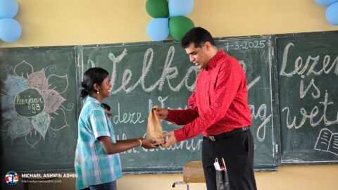 https://michaelashwinadhin.com/wp-content/uploads/2025/03/Voorleesdag-OS-Maretraite-school-Paramaribo-7-maart-2025-Michael-Ashwin-Adhin-NDP-Suriname-25.jpg