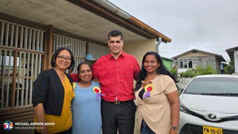 https://michaelashwinadhin.com/wp-content/uploads/2025/03/Voorleesdag-OS-Maretraite-school-Paramaribo-7-maart-2025-Michael-Ashwin-Adhin-NDP-Suriname-29.jpg