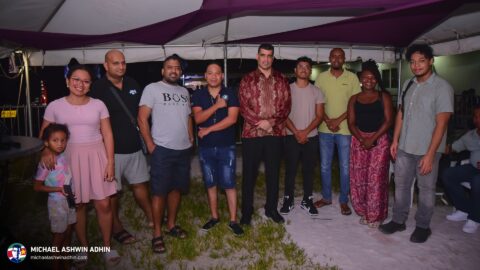https://michaelashwinadhin.com/wp-content/uploads/2025/04/Bodo-Viering-De-Cranenweg-Lelydorp-31-03-2025-Mchael-Ashwin-Adhin-NDP-Suriname-02.jpg