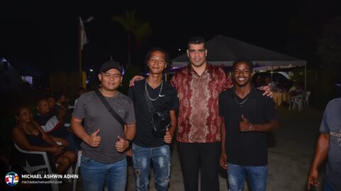 https://michaelashwinadhin.com/wp-content/uploads/2025/04/Bodo-Viering-De-Cranenweg-Lelydorp-31-03-2025-Mchael-Ashwin-Adhin-NDP-Suriname-12.jpg