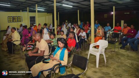 https://michaelashwinadhin.com/wp-content/uploads/2025/04/Shri-Krishna-Mandir-Maho-31-03-2025-Michael-Ashwin-Adhin-NDP-Suriname-13.jpg