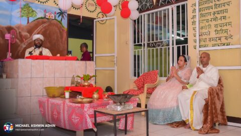 https://michaelashwinadhin.com/wp-content/uploads/2025/04/Shri-Krishna-Mandir-Maho-31-03-2025-Michael-Ashwin-Adhin-NDP-Suriname-8.jpg
