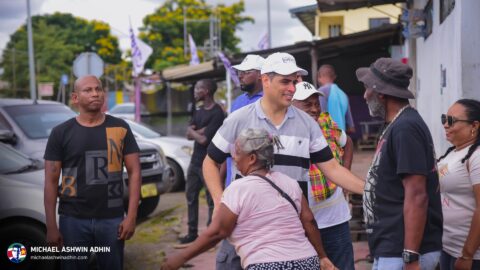 https://michaelashwinadhin.com/wp-content/uploads/2025/05/NDP-Hotspot-Paramaribo-Michael-Ashwin-Adhin-Suriname-Verkiezingen-2025-i11.jpg