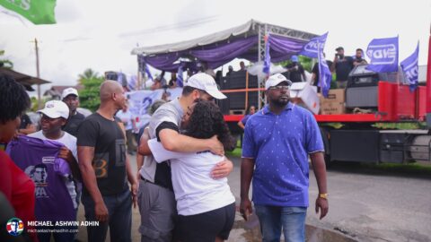 https://michaelashwinadhin.com/wp-content/uploads/2025/05/NDP-Hotspot-Paramaribo-Michael-Ashwin-Adhin-Suriname-Verkiezingen-2025-i14.jpg