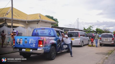 https://michaelashwinadhin.com/wp-content/uploads/2025/05/NDP-Hotspot-Paramaribo-Michael-Ashwin-Adhin-Suriname-Verkiezingen-2025-i52.jpg