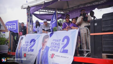 https://michaelashwinadhin.com/wp-content/uploads/2025/05/NDP-Hotspot-Paramaribo-Michael-Ashwin-Adhin-Suriname-Verkiezingen-2025-i58.jpg