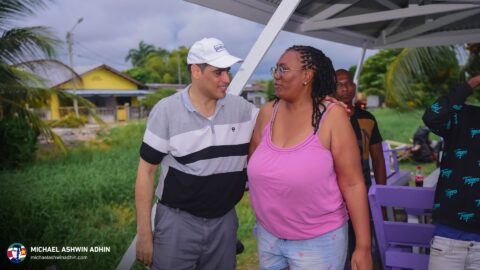 https://michaelashwinadhin.com/wp-content/uploads/2025/05/NDP-Hotspot-Paramaribo-Michael-Ashwin-Adhin-Suriname-Verkiezingen-2025-i68.jpg