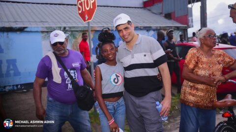 https://michaelashwinadhin.com/wp-content/uploads/2025/05/NDP-Hotspot-Paramaribo-Michael-Ashwin-Adhin-Suriname-Verkiezingen-2025-i73.jpg