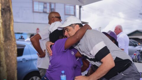 https://michaelashwinadhin.com/wp-content/uploads/2025/05/NDP-Hotspot-Paramaribo-Michael-Ashwin-Adhin-Suriname-Verkiezingen-2025-t15.jpg