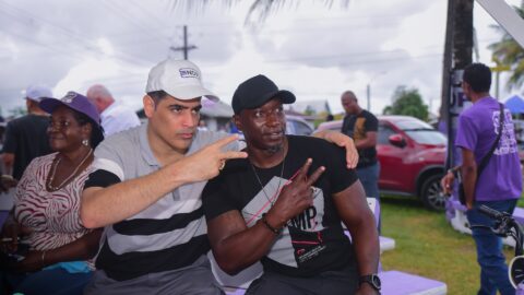 https://michaelashwinadhin.com/wp-content/uploads/2025/05/NDP-Hotspot-Paramaribo-Michael-Ashwin-Adhin-Suriname-Verkiezingen-2025-t16.jpg