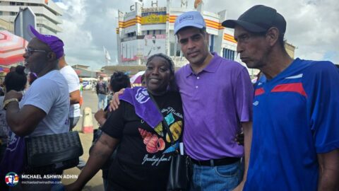 https://michaelashwinadhin.com/wp-content/uploads/2025/05/NDP-Paramaribo-Bezoek-Markt-Michael-Ashwin-Adhin-Suriname-Verkiezingen-2025-24.jpg