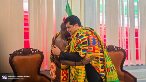 Eervolle Ontmoeting met de Asantehene